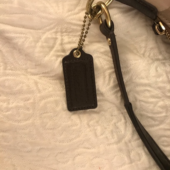 EUC coach fabric purse - Picture 5 of 7